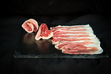 Jamones y Embutidos Álvaro del Valle jamón